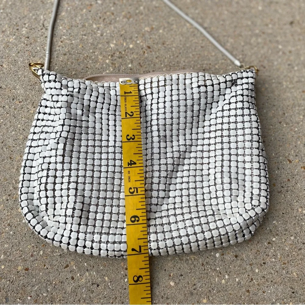Vintage 90’s : White Chainmail Purse - Picture 8 of 8